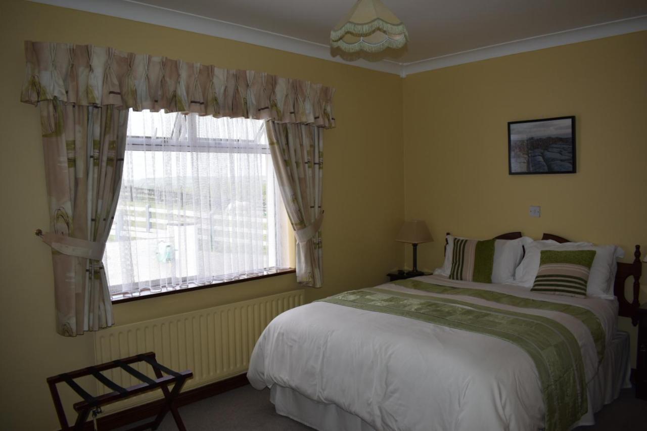 Cois Farraige Bed and Breakfast Lahinch Exterior foto