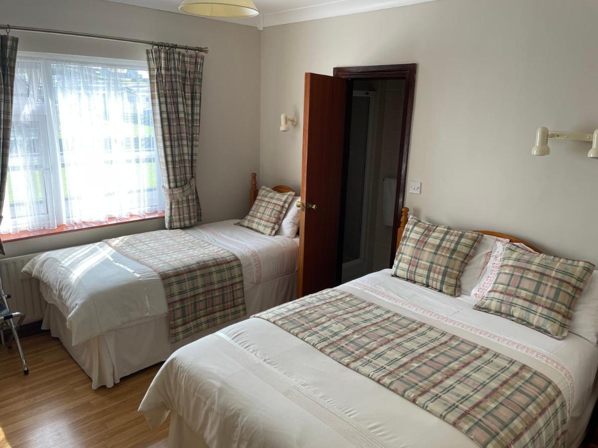 Cois Farraige Bed and Breakfast Lahinch Exterior foto